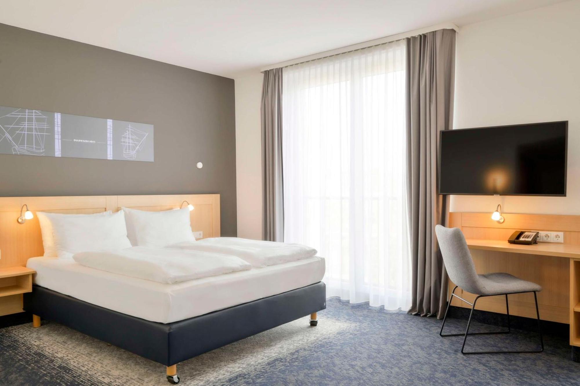 Park Inn by Radisson Papenburg Bagian luar foto