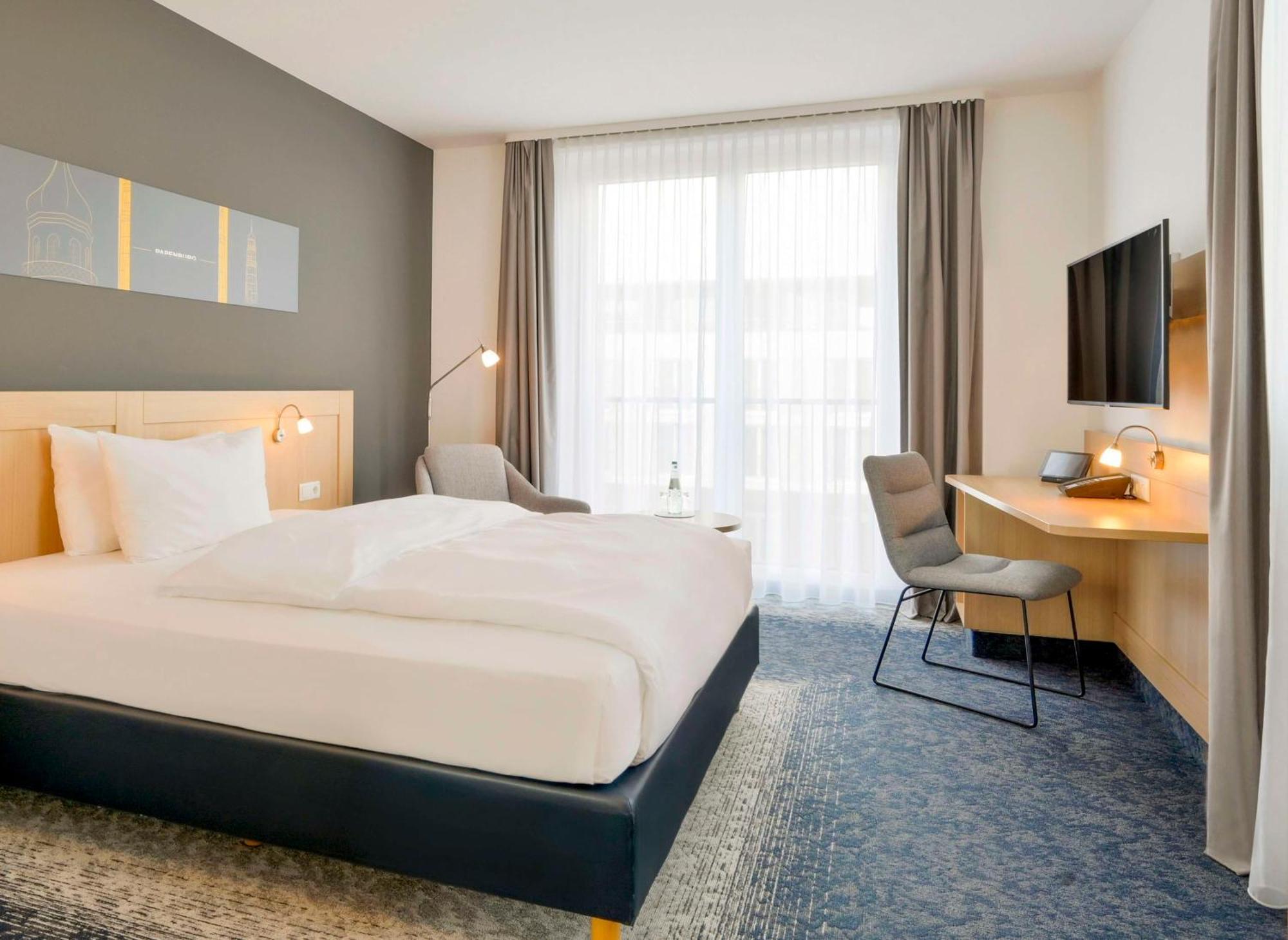 Park Inn by Radisson Papenburg Bagian luar foto
